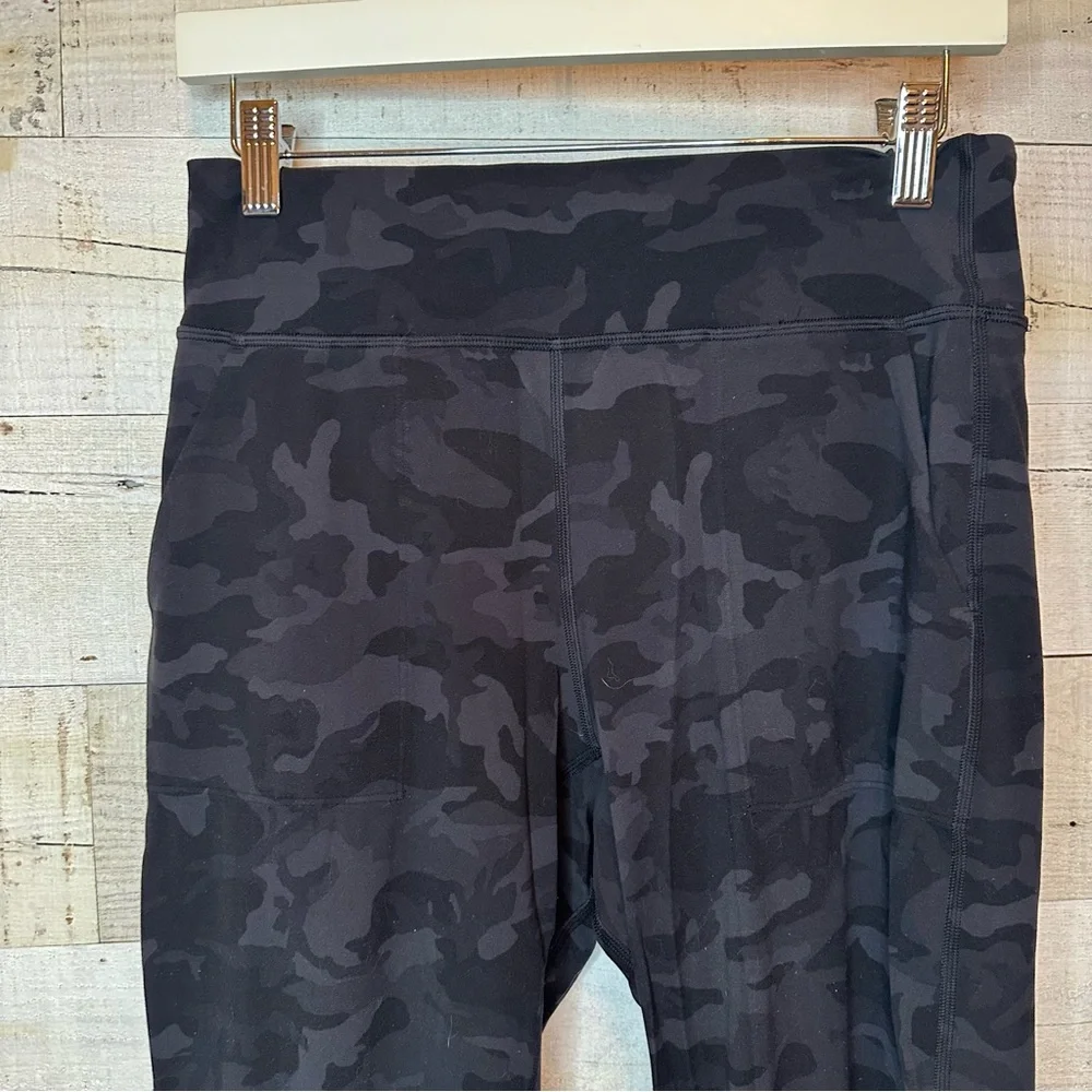 Lululemon Align Jogger 28" Incognito Camo Multi Grey
size 8 - Picture 9 of 13